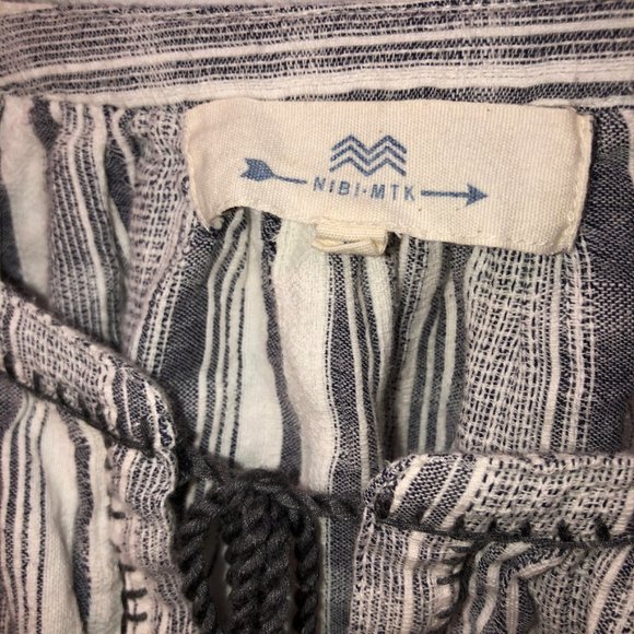 Nibi MTK The hamptons Montauk Surf Shop gray chambray embroidered tunic … - Picture 2 of 3